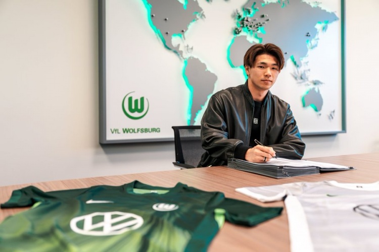 半岛体育官网-官方：沃尔夫斯堡签下20岁日本前锋盐贝健人 据悉激活900万解约金