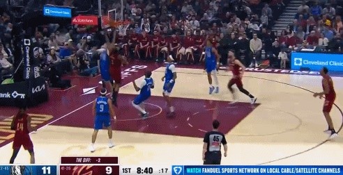 半岛体育APP-拿到首分！哈登一条龙突破上篮&amp;弗拉格补防打手 可惜加罚没进！