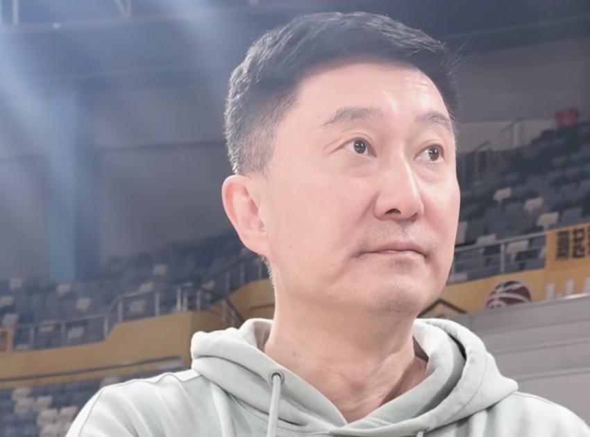半岛体育官网-杜锋：人员不整打广厦要全力去拼，并不知道有签新外援的事情